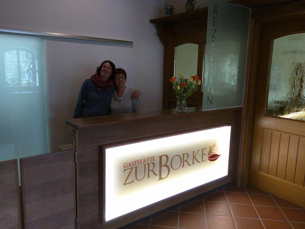 Hotel Zur-Borke Neuenrade Exterior photo